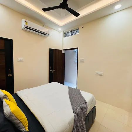 Home Escape 2Bhk Retreat Pvt Home Ujjain Exterior photo