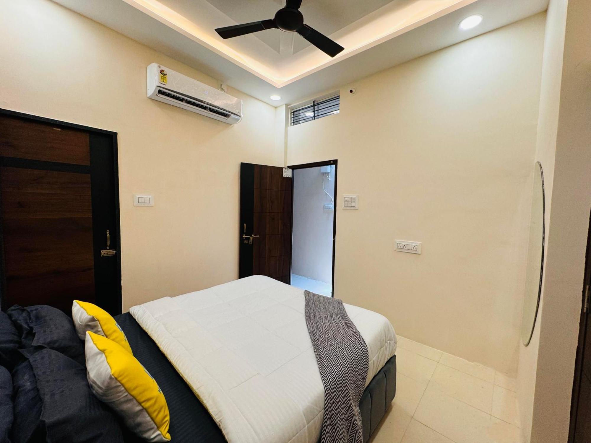Holiday home Escape 2bhk Retreat Pvt *